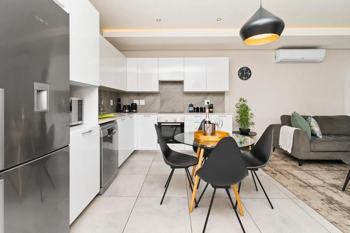 Stylish Apartment In Green Point Città del Capo